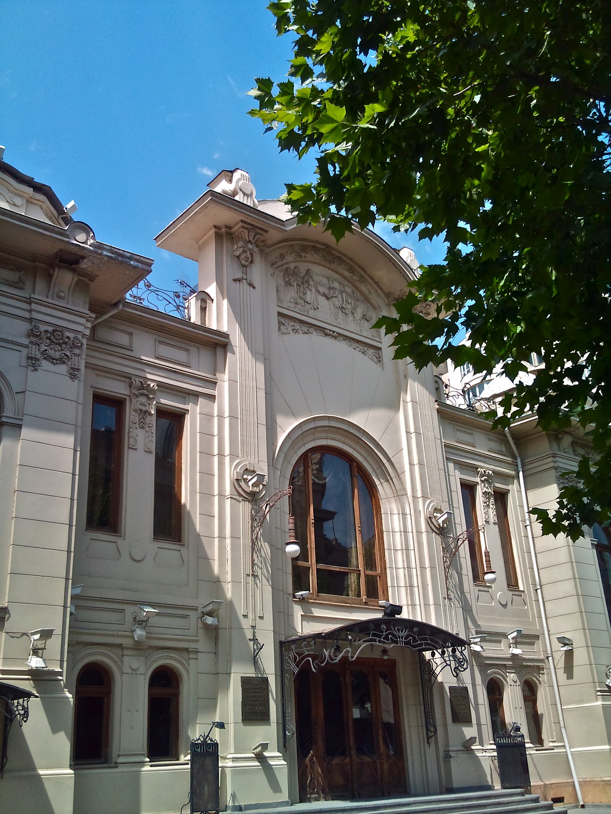 Стиль модерн в Тбилиси