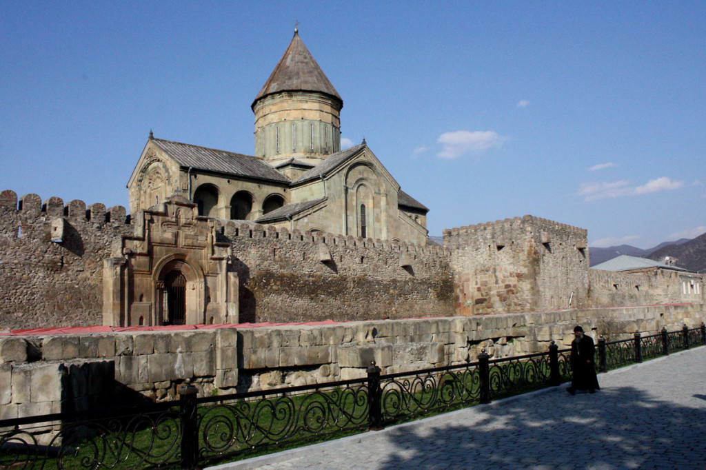 Places to visit: Mtskheta, Jvari monastery and Svetitskhoveli Cathedral