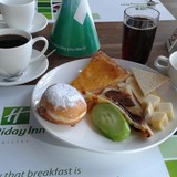  Biscuit Bar and Lounge (Holiday Inn)