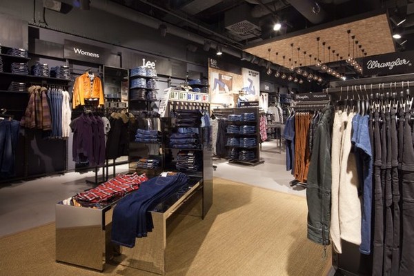 clothing store Lee & Wrangler (Jeans Gallery Group) in Tbilisi on 