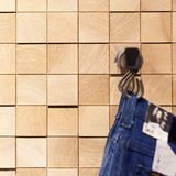  Lee & Wrangler (Jeans Gallery Group)