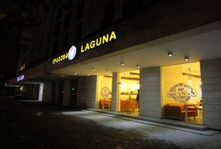 Cafe Laguna