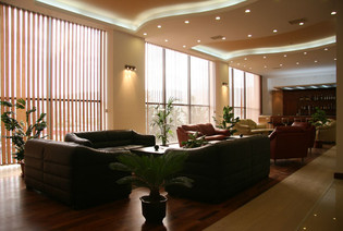 ლობი ბარი D’Plaza Hotel